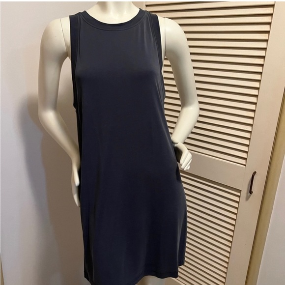Lululemon Ease of It All Dress (Hemmed) in Graphite Gray 6 - Picture 3 of 10